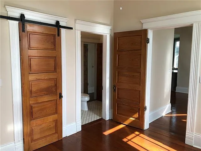 2417 General Pershing St #1 — Photo 8