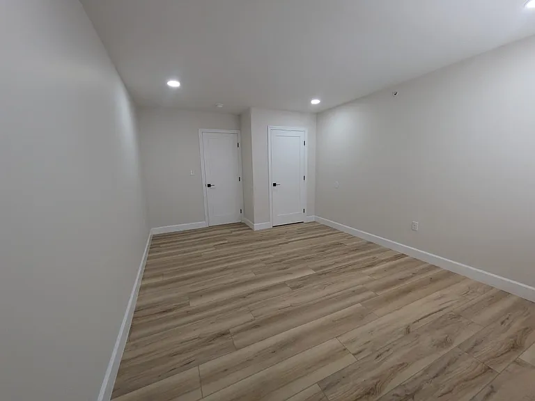 44 Warner St #7B — Photo 13