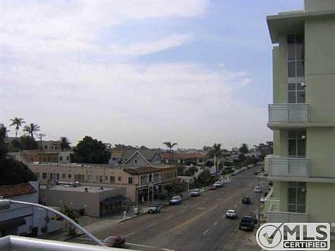 2nd image of 3812 Park Blvd Unit 402