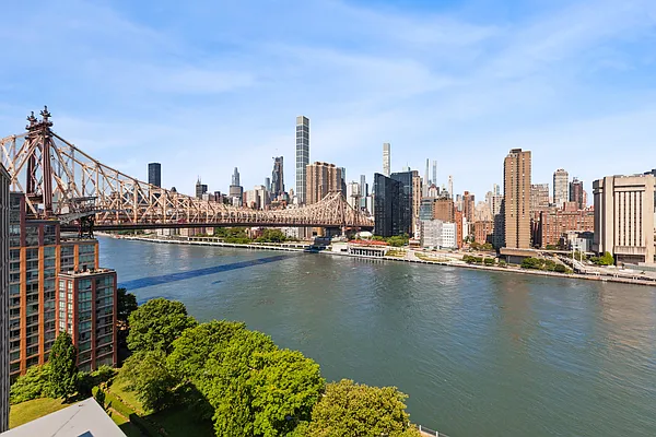 Sold by Corcoran | media 10