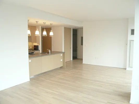 Rented by Sotheby's International Realty | media 4