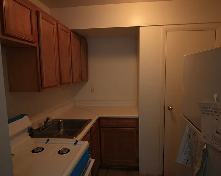 810 Nat Ct — Photo 23