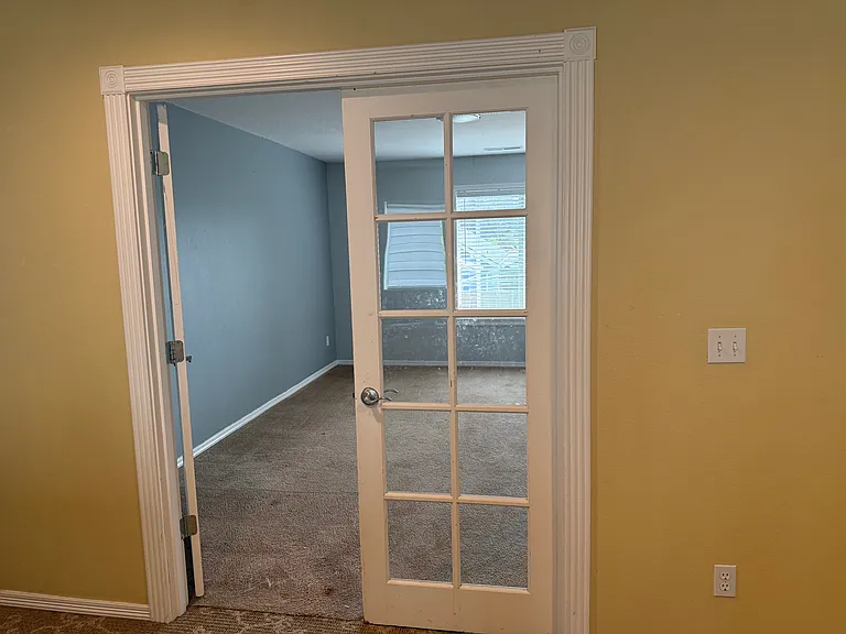 3228 N Main St — Photo 30