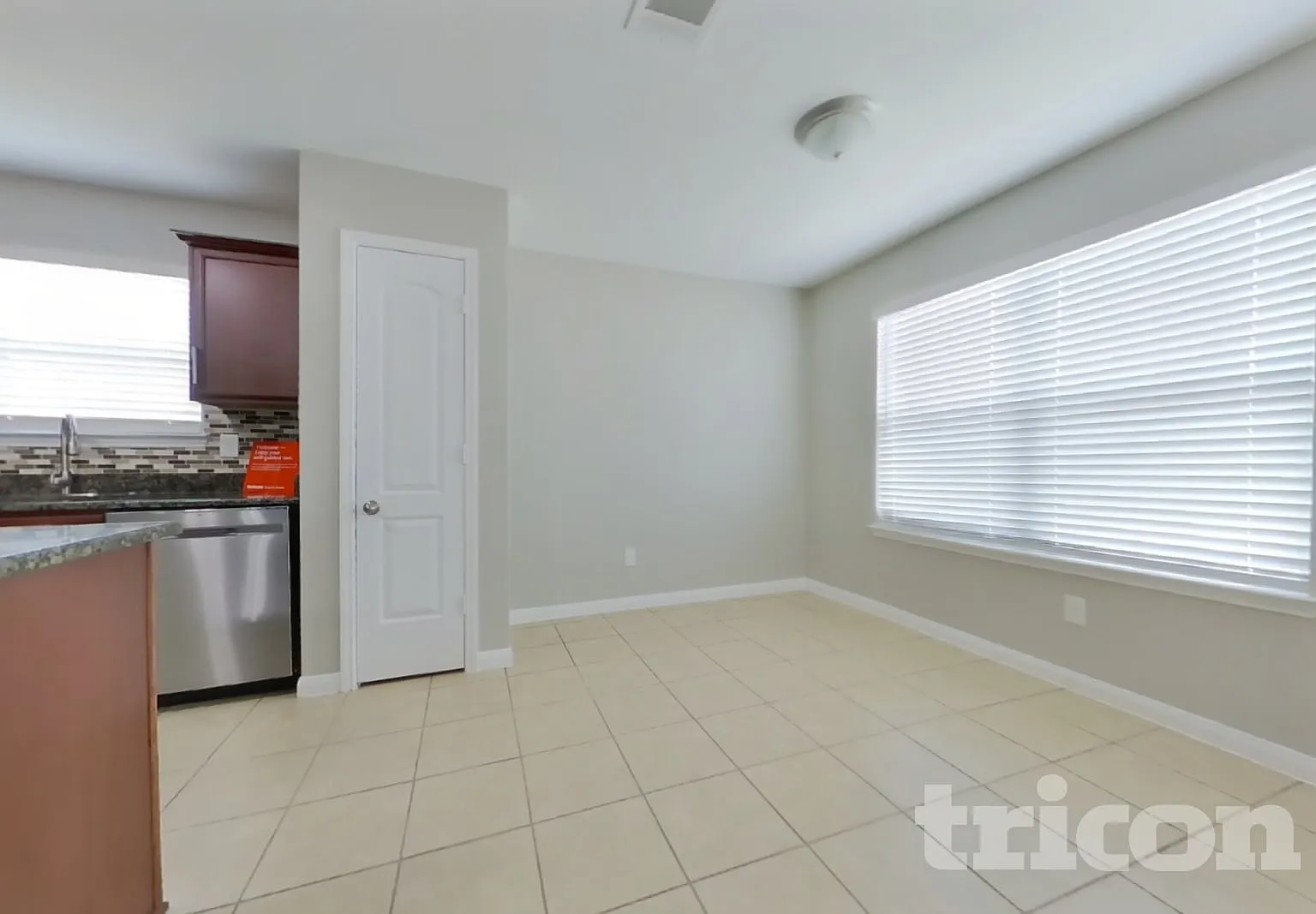 336 Comanche Plains Road La Marque TX — Photo 4