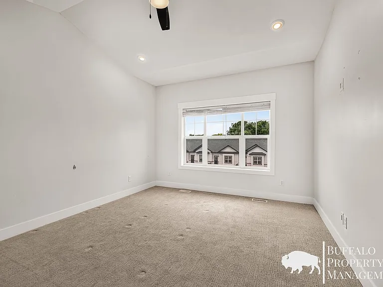 1426 Fremont Ave — Photo 16