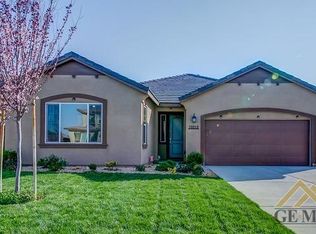 10313 Mustang Peak Dr, Bakersfield, CA 93311