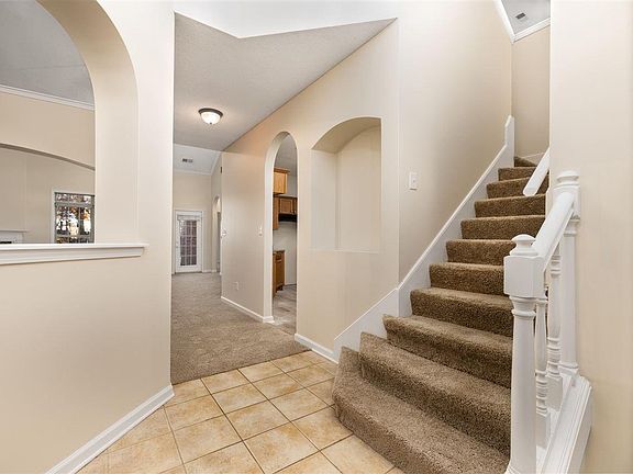 3rd image of 2130 Berry Garden Cir E