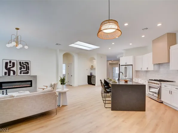 1032 Ocean Shell St, Henderson, NV 89052