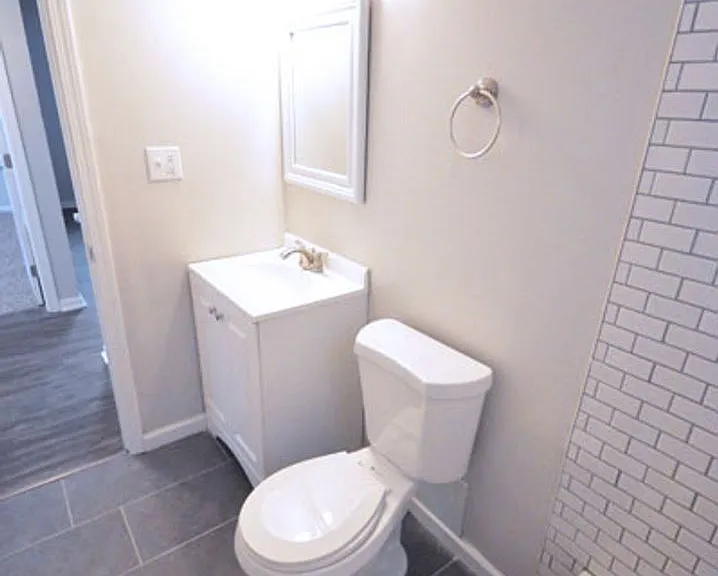 1332 Courtland Ave #D — Photo 16