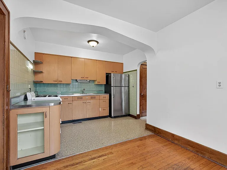 318 W Columbia Ave #0 — Photo 12