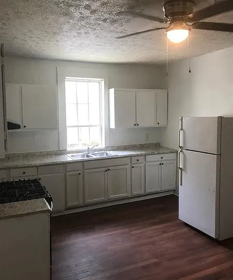33 Wilcoxen St — Photo 7