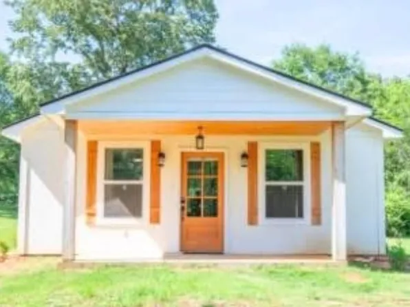 212 Parkview Dr, Ripley, MS 38663