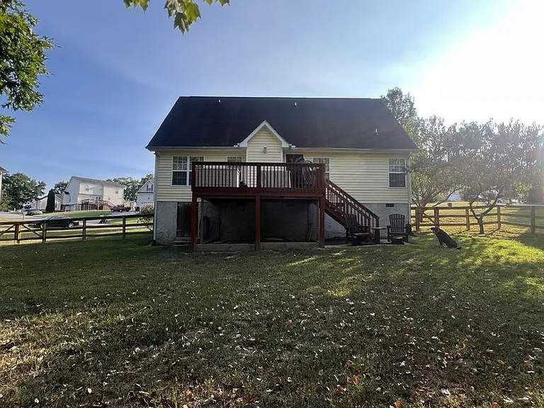 7475 British Rd — Photo 27