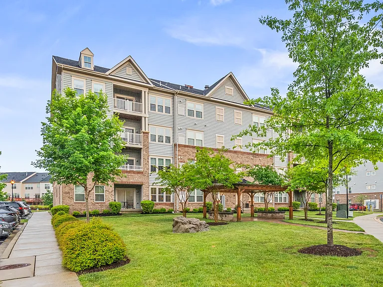 6501 Walcott Ln #1-301 — Photo 9