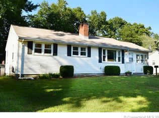 3 Dune Rd, Enfield, CT 06082