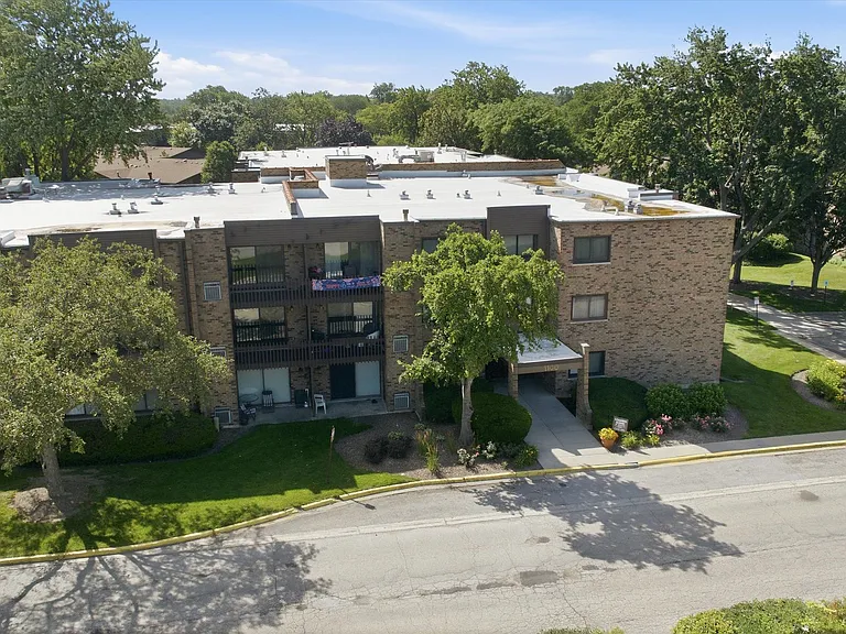 1100 E Randville Dr #203 — Photo 23