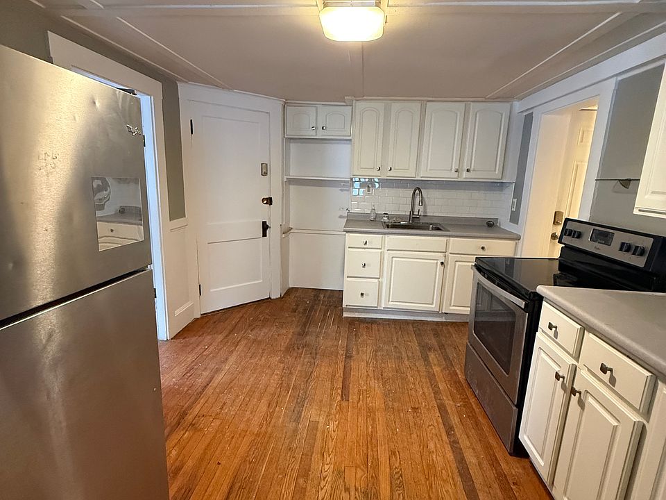 1st image of 132-136 High St #D