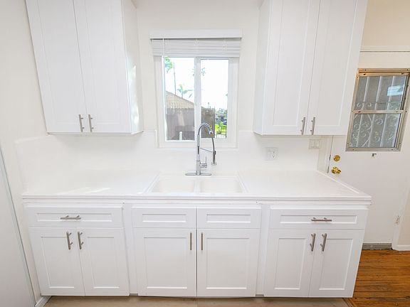 2nd image of 2665-2669 C St