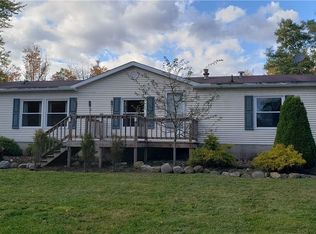 101 Turner Dr, Chardon, OH 44024