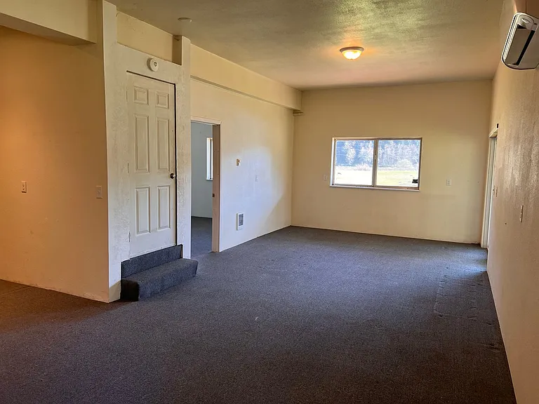 15791 Lower Smith River Rd #A-B — Photo 3
