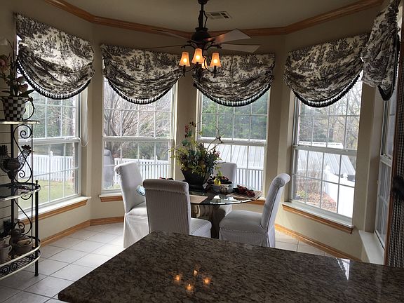 3rd image of 11001 Crystal Creek Dr