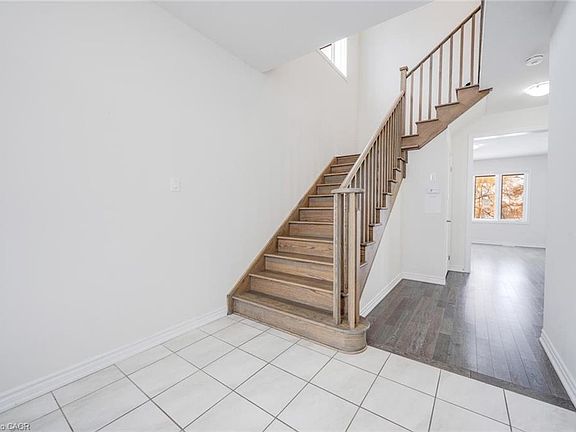 5th image of 99 Anderson Rd