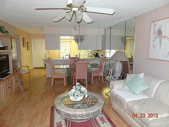 4th image of 12434 Dearborn Dr