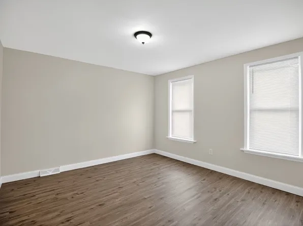 2758 Mickle St, Camden, NJ 08105
