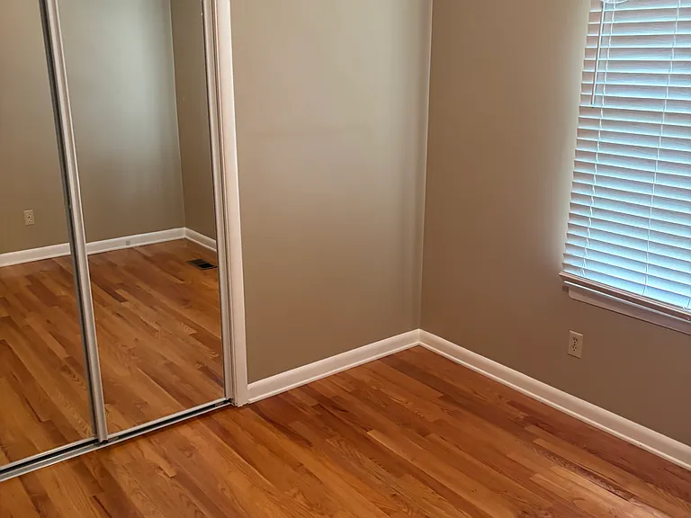 11157 Thornton Dr — Photo 30