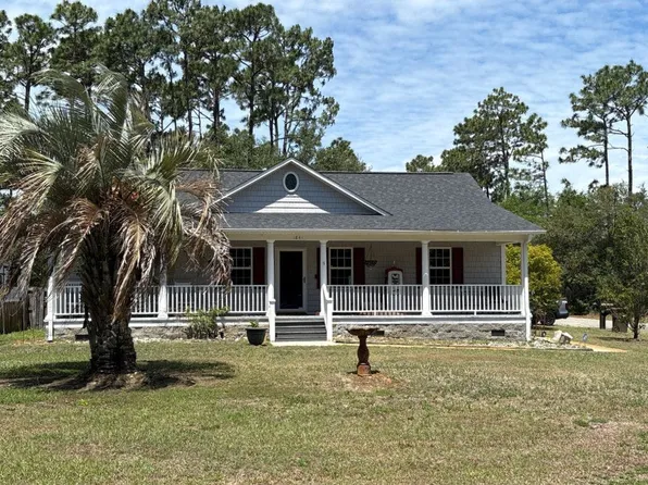 1841 Pinehurst Rd, Southport, NC 28461