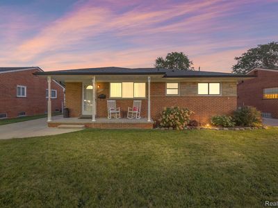 27250 W Crestmont St, Roseville, MI, 48066