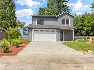 4710 Sagebrush Ln, Blaine, WA 98230