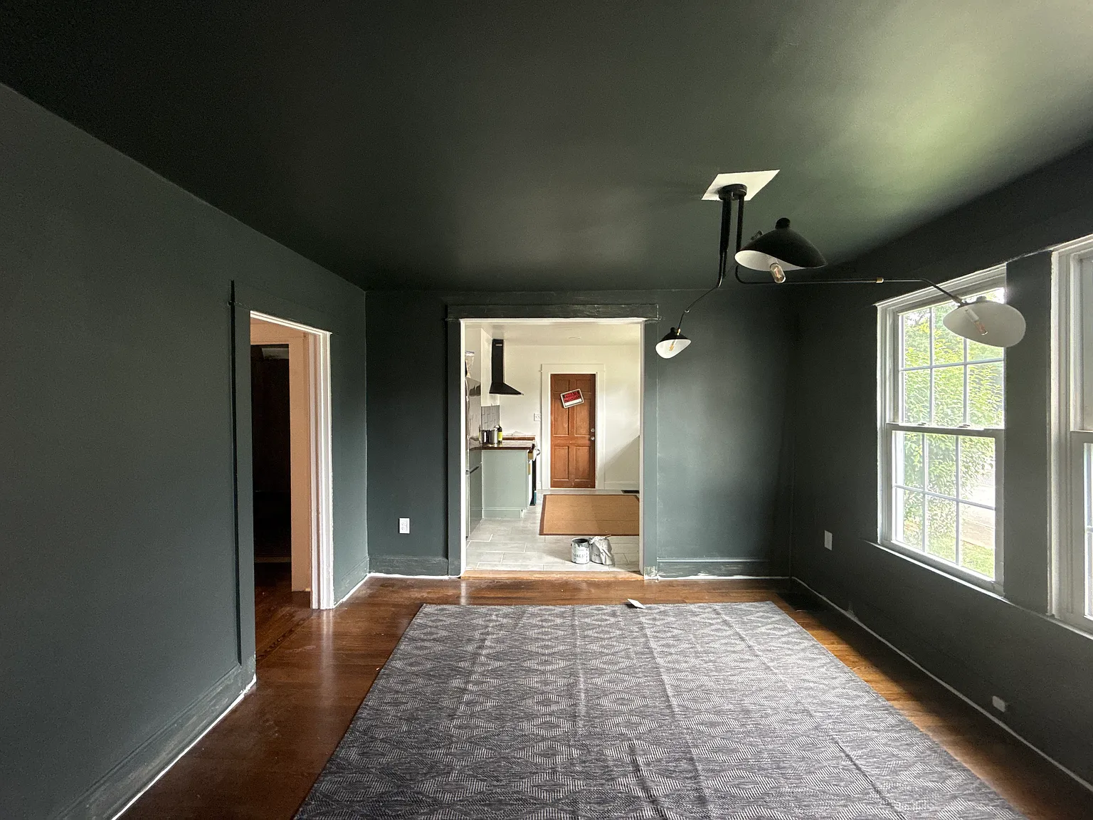 2 bed, 1160 sqft, $2,000 — Photo 2