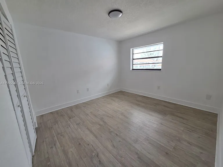 550 SW 115th Ave #405H — Photo 24