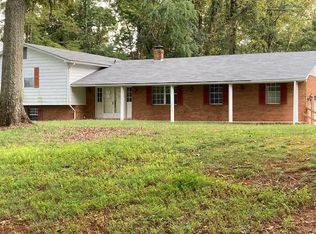 110 Lakeshore Terrace Rd, Hardy, VA 24101