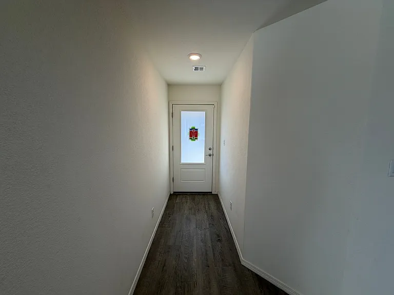 3820 Hernandez St SW — Photo 4