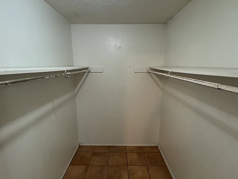 walk in closet