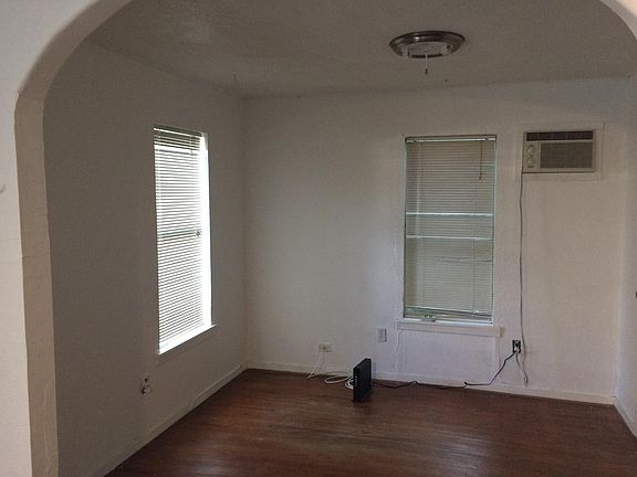 South wing of living room - can be dining room, office, TV room or study