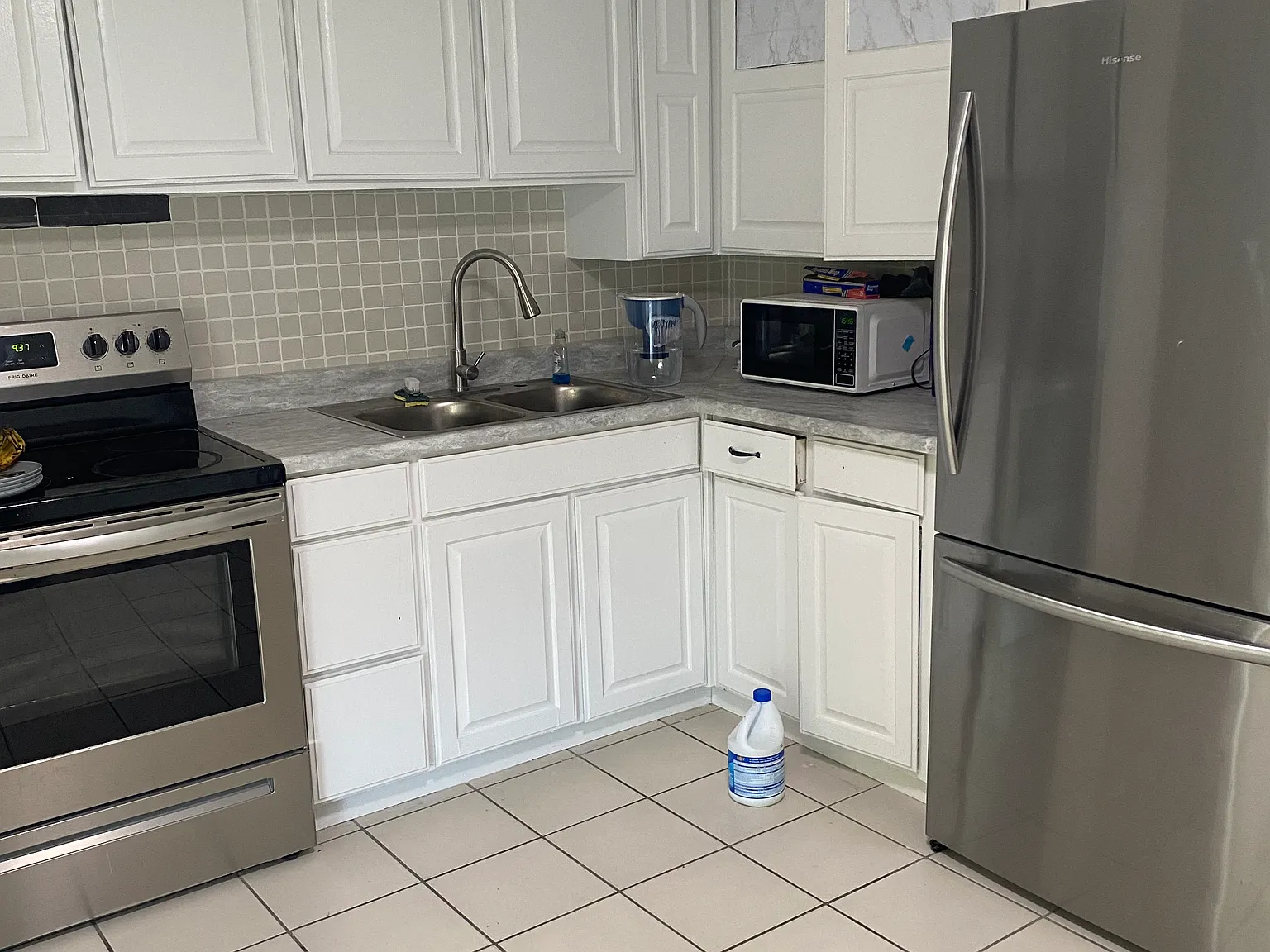 3 bed, 1500 sqft, $2,450 — Photo 3