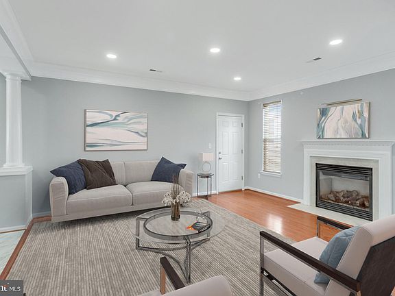 3rd image of 4029 White Haven Dr