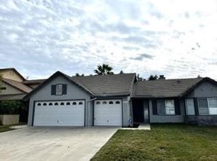 28915 Biarritz Ct, Menifee, CA 92584