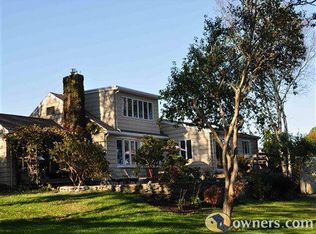 37 Trundy Rd, Cape Elizabeth, ME 04107