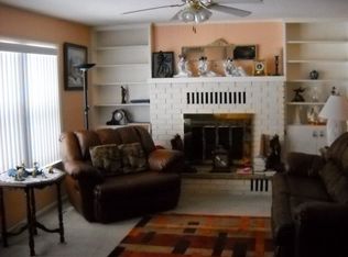 606 Lark Ln, Mountain Home, AR 72653
