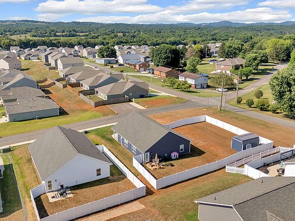 5th image of 1000 Evan Ct Lot 215R