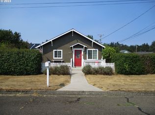 589 Juniper St, Florence, OR 97439