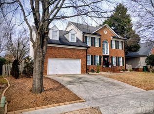 12702 Landing Green Dr, Charlotte, NC 28277