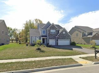 1166 Lenox Ct, Lewis Center, OH 43035