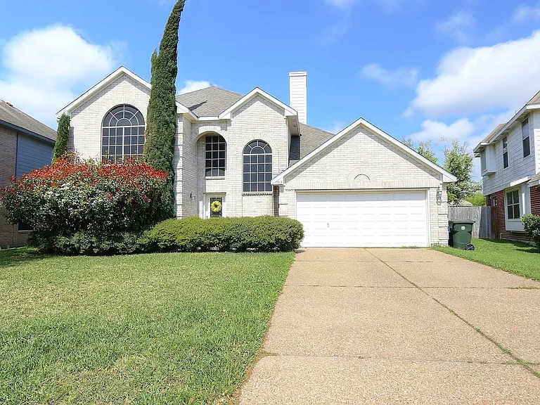 7813 Kingshire Dr — Photo 5