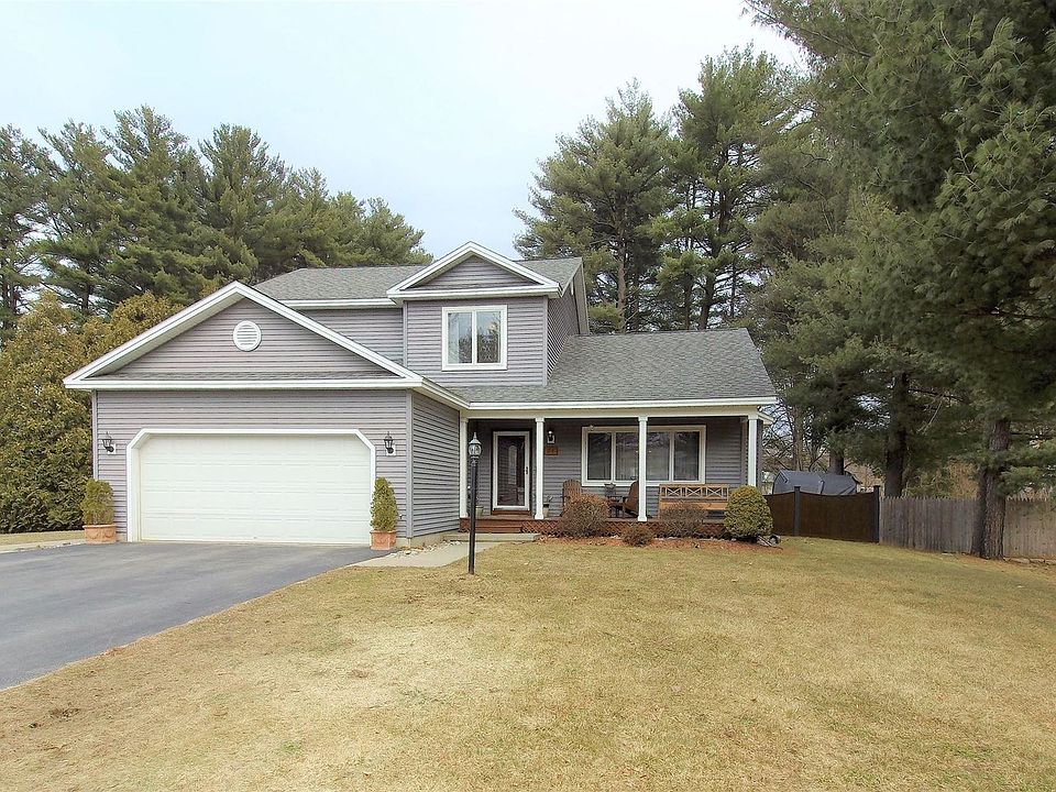 1st image of 34 Wynnefield Dr