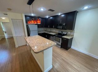 311 NW 103rd Ter #311, Hollywood, FL 33026